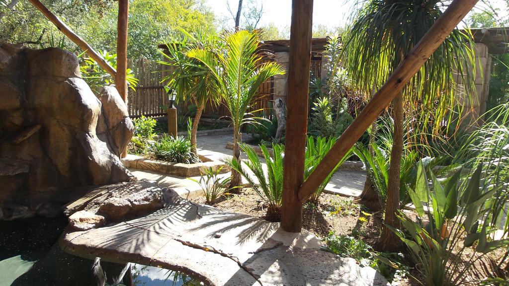 Beyond The Boma Boutique Guesthouse Marloth Park Buitenkant foto