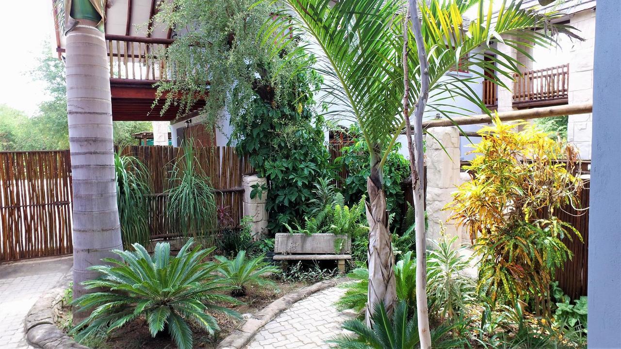 Beyond The Boma Boutique Guesthouse Marloth Park Buitenkant foto