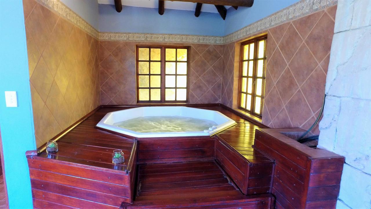 Beyond The Boma Boutique Guesthouse Marloth Park Buitenkant foto