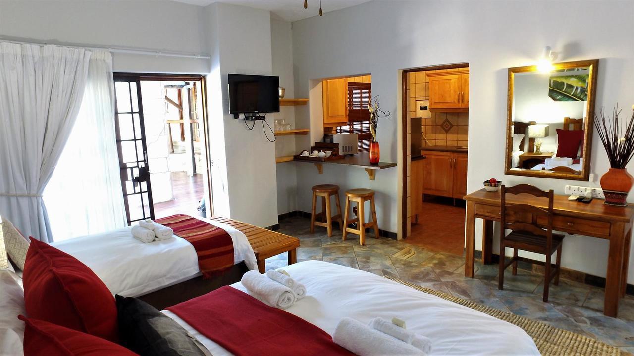 Beyond The Boma Boutique Guesthouse Marloth Park Buitenkant foto