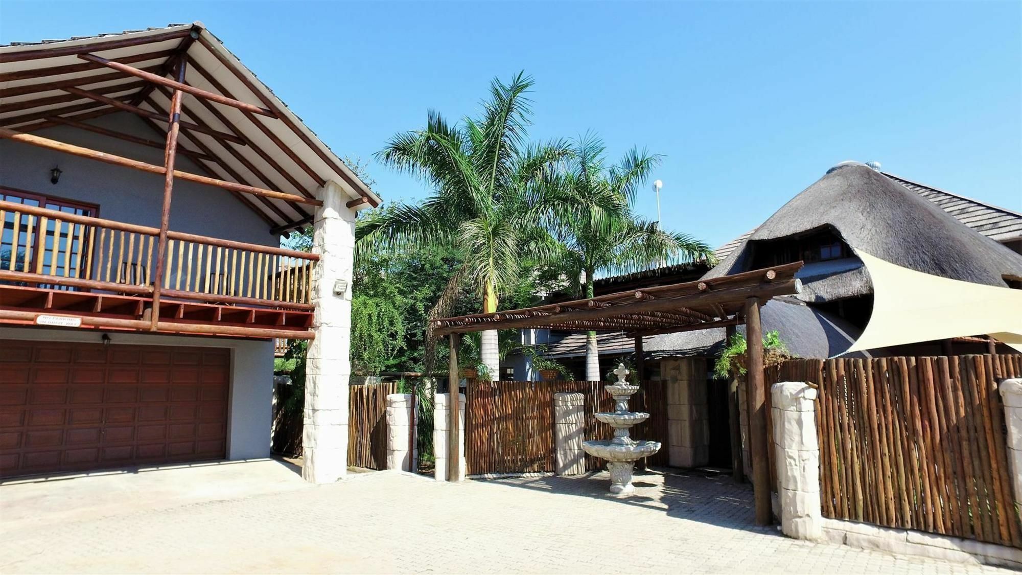 Beyond The Boma Boutique Guesthouse Marloth Park Buitenkant foto