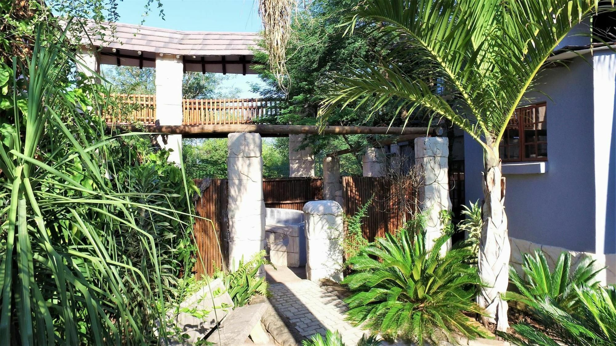 Beyond The Boma Boutique Guesthouse Marloth Park Buitenkant foto
